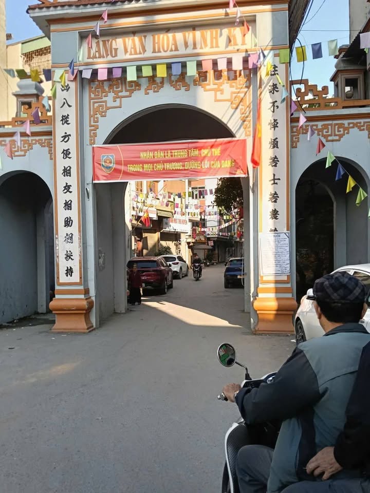 Đất nền Tân Hội Đan Phượng 57m² giá 3 tỷ - Khu dân cư sầm uất, tiện ích đầy đủ!