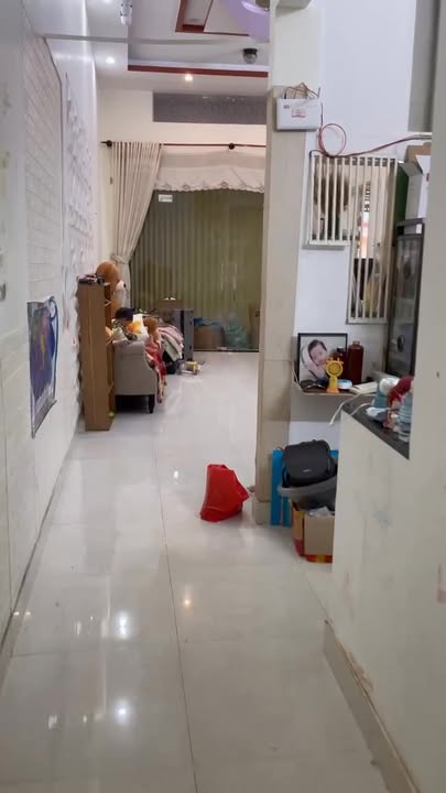 Nhà mặt tiền Bùi Dự, phường Hoa Lư, 1PN giá chỉ 4.5 triệu - Kinh doanh thuận lợi!