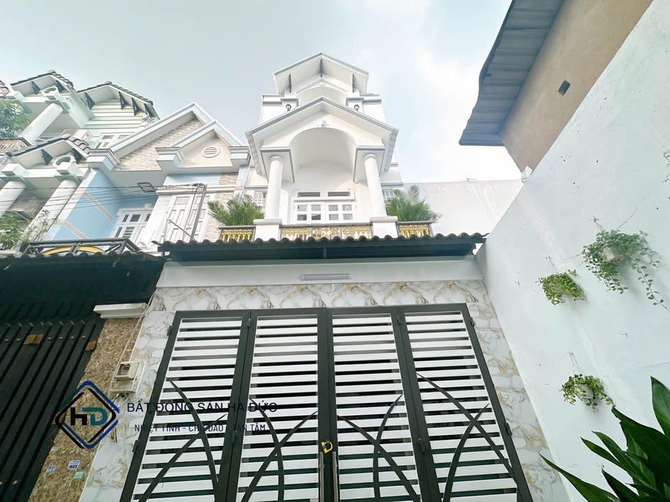 Nhà trệt 2 lầu đường Nguyễn Thị Đặng, quận 12, 64m² giá 5.95 tỷ - Sổ hồng chính chủ!