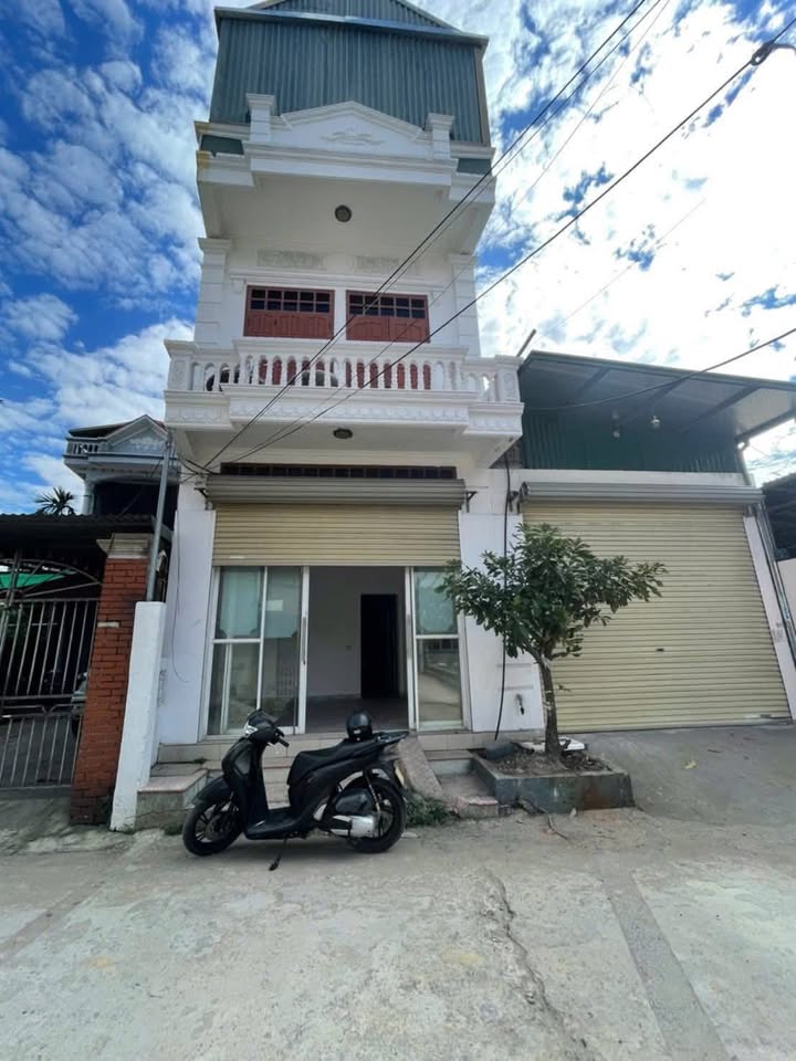 Nhà 2 tầng tại Lai Cách, Cẩm Giàng 122.5m² giá chỉ 2 tỷ - An cư lạc nghiệp lý tưởng!