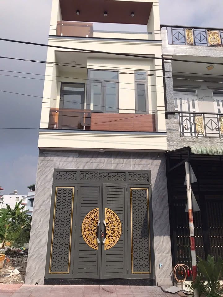 Nhà riêng Tân Bình, Dĩ An 69m² giá 4.55 tỷ - Tiện ích đầy đủ, gần chợ và trường học!