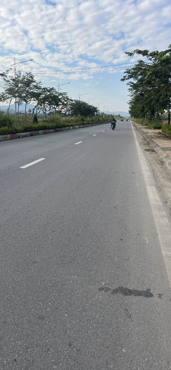 Đất TĐC Tân Phát, Tuyên Quang 120m² giá 3 tỷ - Xây dựng ở ngay!