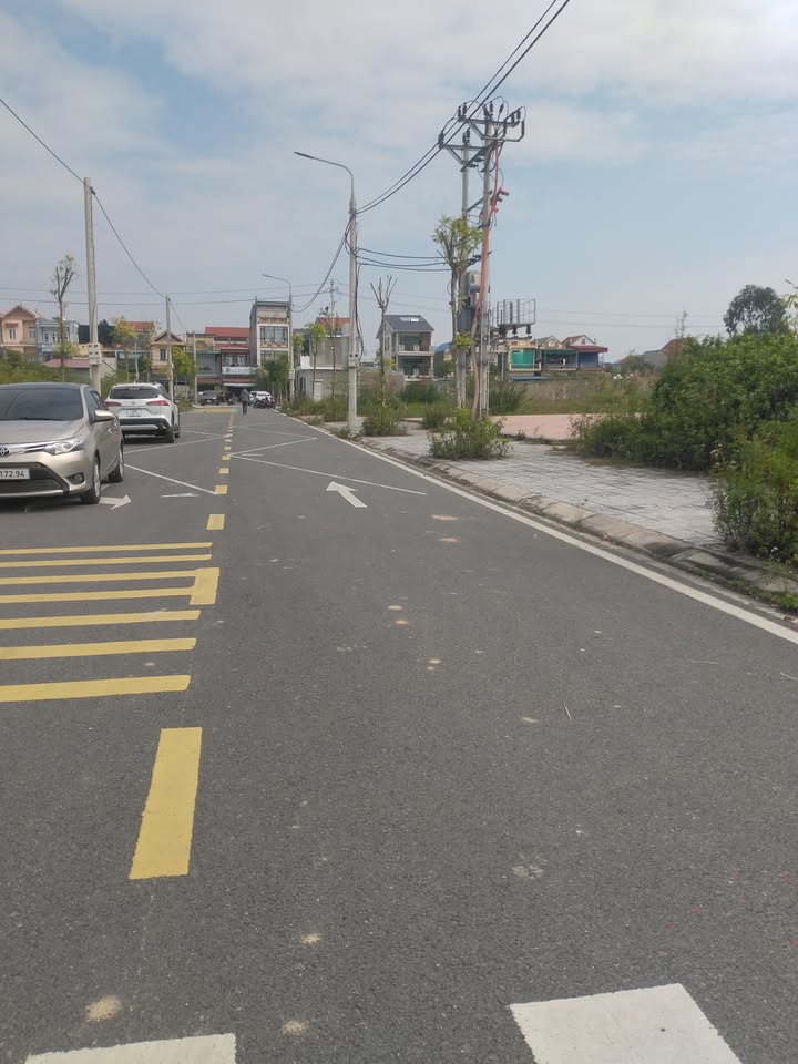 Đất nền lô góc Mỹ Hưng 119m² - Giá trúng cực kỳ hấp dẫn!