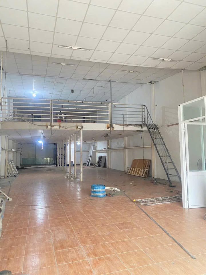 Kho xưởng cho thuê mặt tiền Thới An, quận 12, diện tích 270m² - Vị trí đắc địa, giá chỉ 25 triệu/tháng!