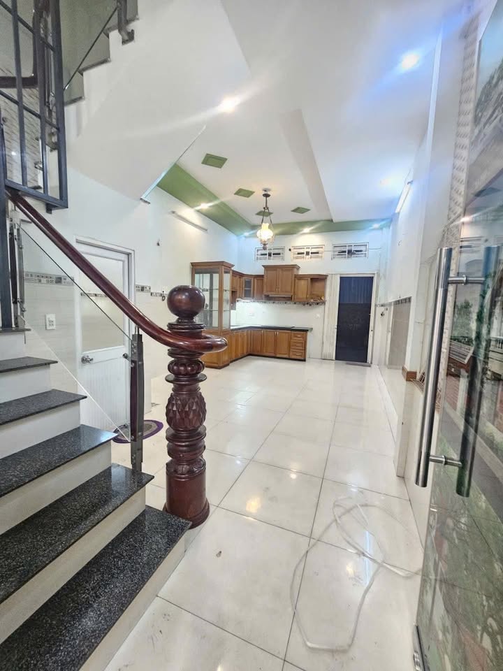 Cho thuê FrontHouse Tân Chánh Hiệp 56m² giá chỉ 12 triệu - Vị trí kinh doanh sầm uất!