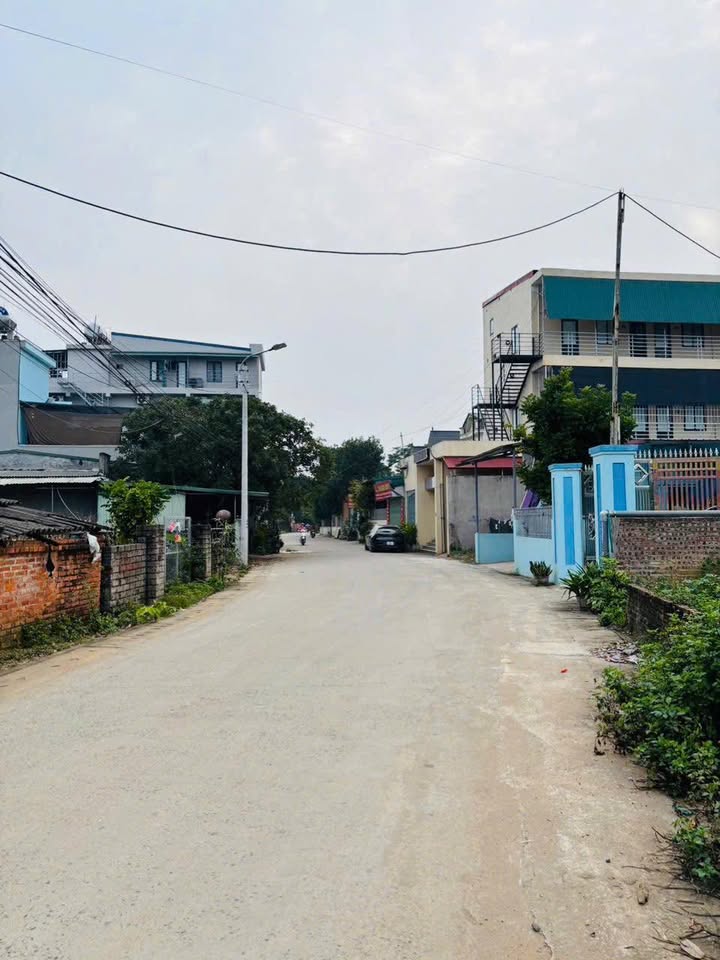 Đất nền Vân Lôi, Bình Yên 191m² giá 7.679 tỷ - Sổ hồng chính chủ!