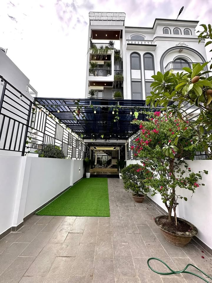 Bán nhà mặt tiền đường nhánh Hà Huy Giáp, phường Thới An, quận 12 - Giá chỉ 7.85 tỷ!