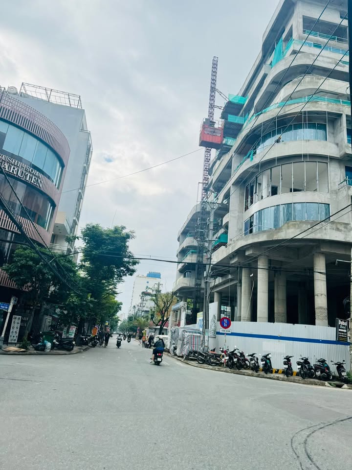 Nhà mặt tiền Đường Lê Quang Đạo 82m² giá thỏa thuận - Doanh thu 45 triệu/tháng