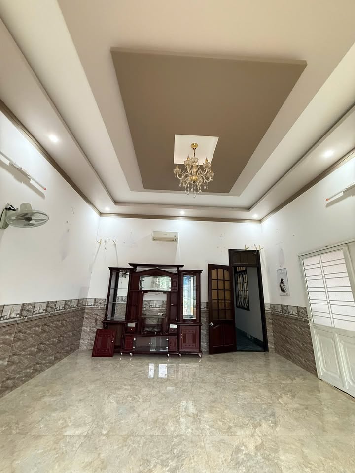 Nhà riêng Phước An 240m² giá 3.75 tỷ - Chính chủ bán gấp!