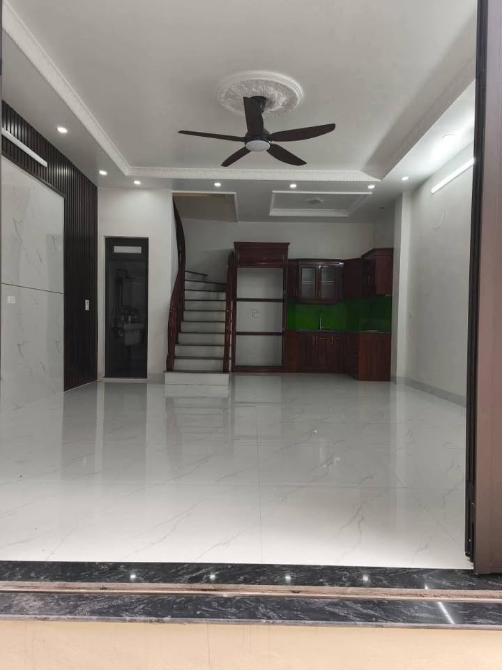 Nhà 3 tầng đường 19/5, Nam Định 35m² giá chỉ 1.59 tỷ - Giao dịch nhanh chóng!