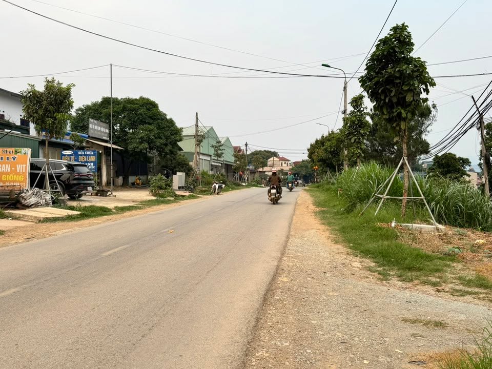 Đất thổ cư đường Tiểu Khu Tiền Tiến, Mộc Châu 200m² giá 4 tỷ - Đầu tư sinh lời lý tưởng!