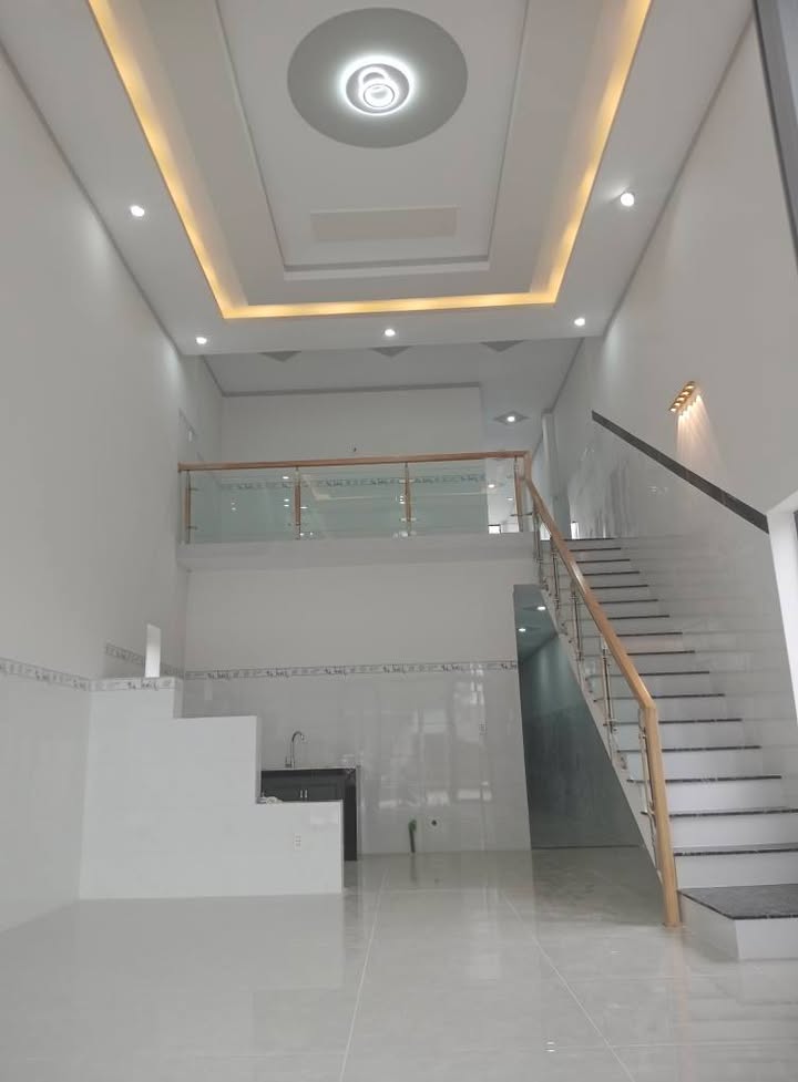 Nhà ở Phú Mỹ, Quận 7 145m² giá 2 tỷ - Nhà mới hoàn thiện, sân rộng!