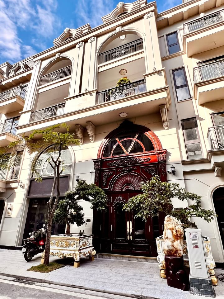 Nhà phố Hạ Lý, Hồng Bàng, 70m² giá 10 tỷ - Sẵn sàng hoàn thiện đón Tết!