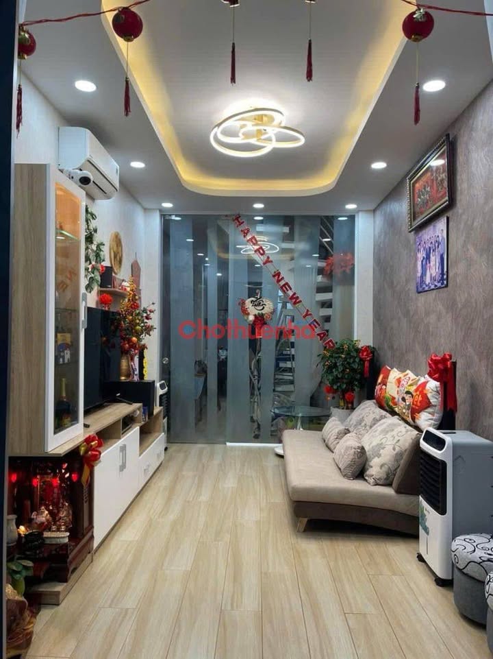 Nhà cho thuê đẹp tại Lê Văn Sỹ, P.1, Tân Bình - Diện tích 57m², giá tốt!