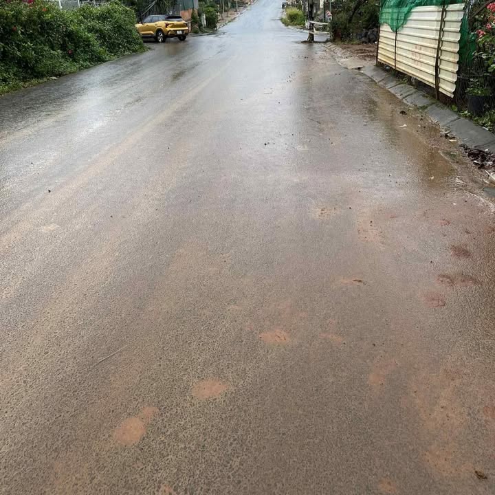 Đất nền tại Đồi Trung đoàn Đắk Mil 360m² giá 720 triệu - Cơ hội đầu tư hấp dẫn!