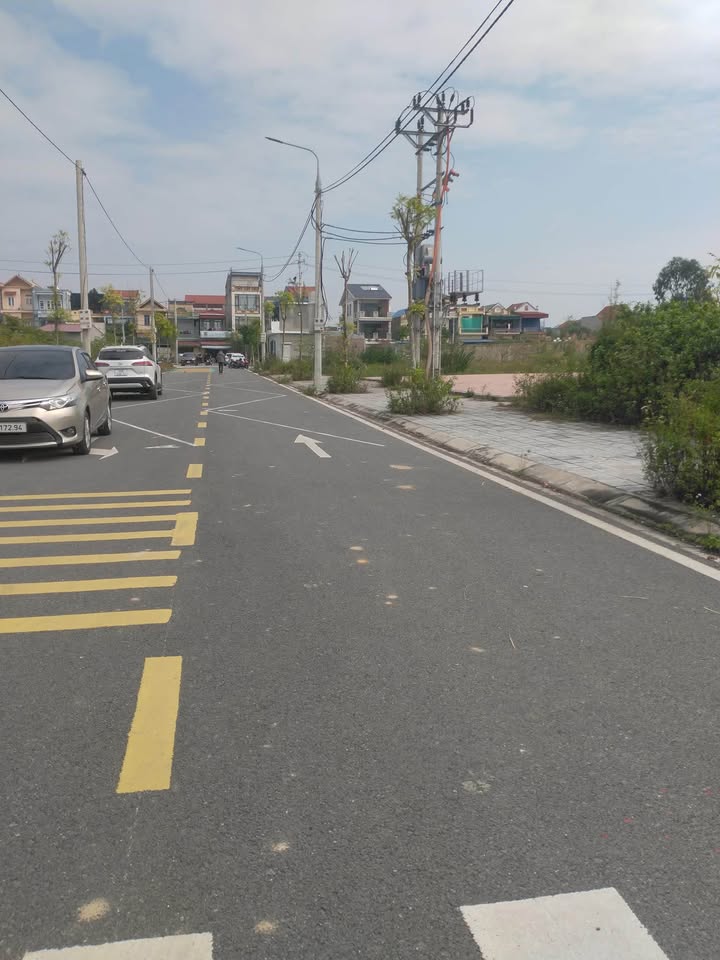 Đất nền liền kề Mỹ Hưng, Mỹ Thuận 100m² - Giá cả thương lượng hấp dẫn!