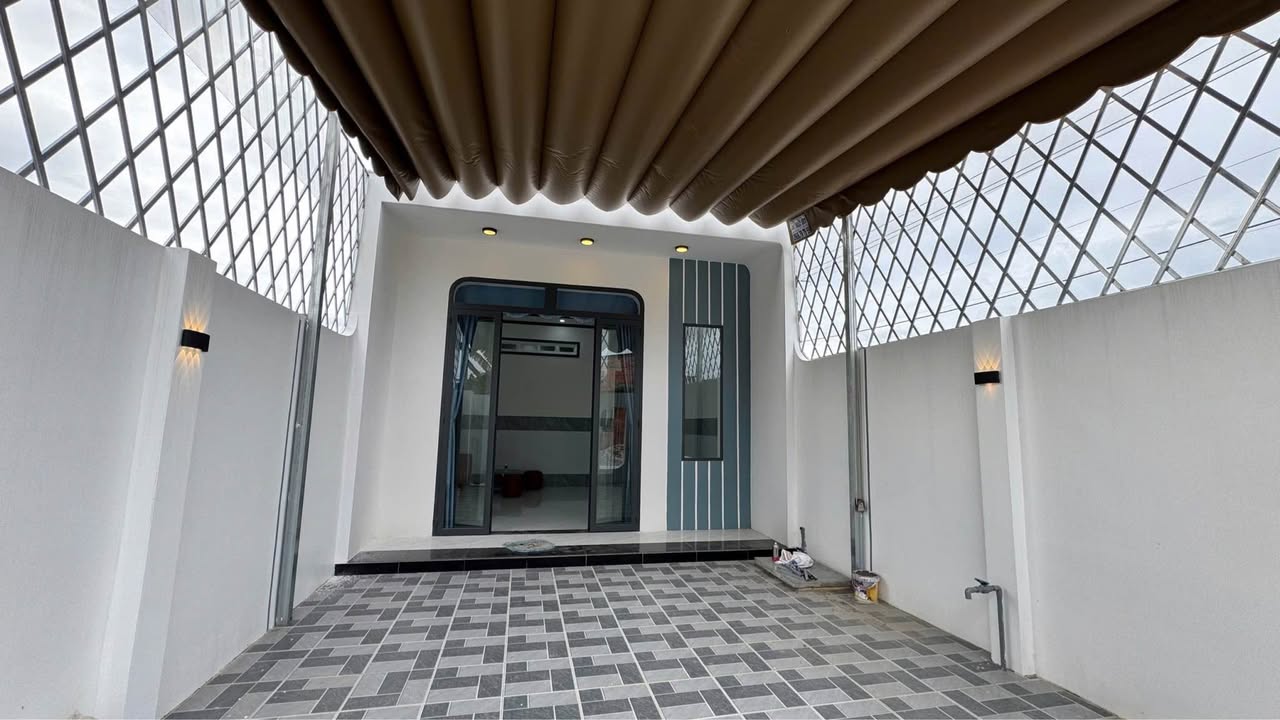 Nhà riêng đường Nguyễn Văn Linh, Long Hoa, 120m² giá 1.279 tỷ - Mặt tiền đẹp, tiện ích đầy đủ!