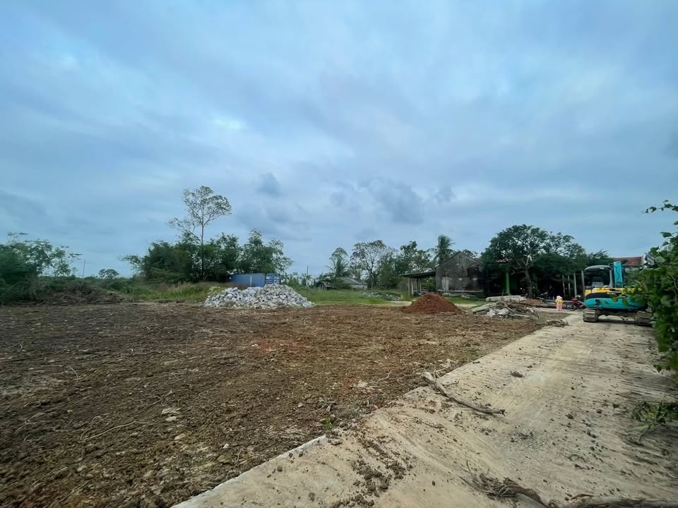 Đất nền Lý Thái Tổ Đồng Hới 130m² giá 650-750 triệu - Đầu tư sinh lời ngay!