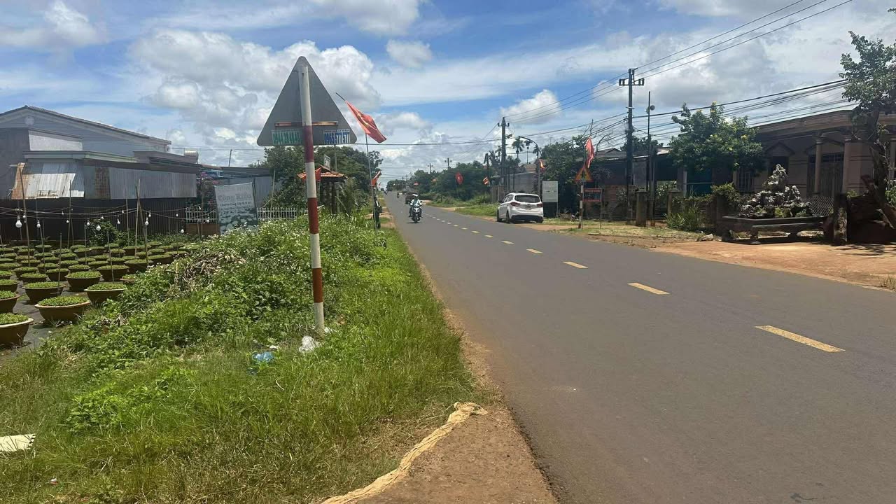 Đất nền Phú Xuân, Krông Năng 225m² giá chỉ 350 triệu - Cơ hội đầu tư tuyệt vời!