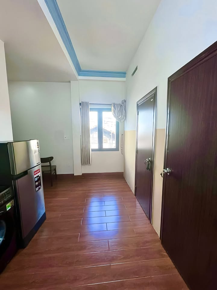 Căn hộ 2PN Lê Văn Sỹ, Quận 3 giá 8 triệu - Full nội thất, tự do 24/24!