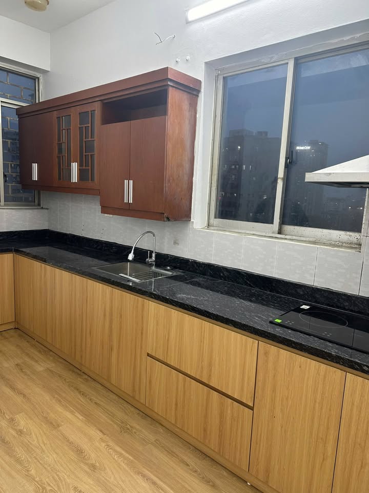 Căn hộ cho thuê B11A Nam Trung Yên 120m² - Sẵn sàng vào ở ngay!