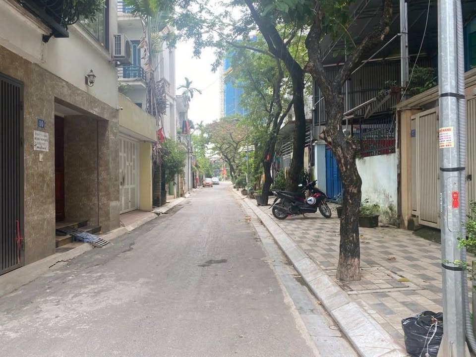 Đất Phú Thượng Tây Hồ 170m² giá 35.5 tỷ - Mặt tiền rộng, ô tô quay đầu!