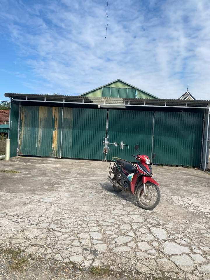 Đất nền thôn 8, xã Hát Môn, huyện Phúc Thọ 100m² - Sổ đỏ chính chủ, giá thỏa thuận!