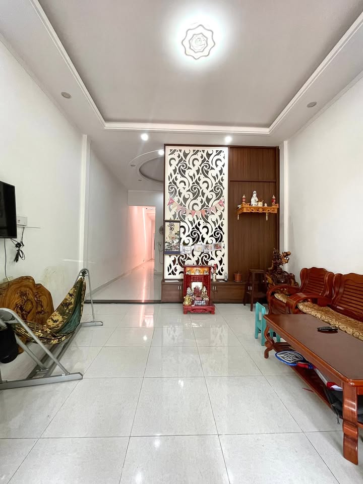 Nhà cấp 4 hẻm 39 Hàn Mạc Tử, Trà Bá, Pleiku 135m² giá 1.6 tỷ - Đầu tư sinh lời!