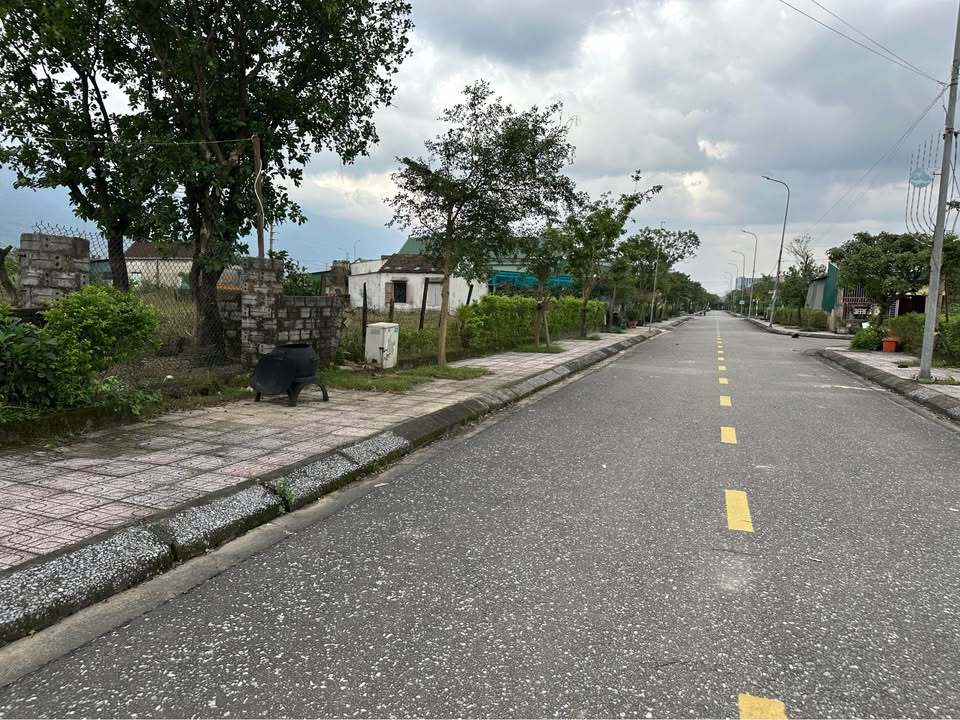 Đất tái định cư Kỳ Liên, Kỳ Anh 225m² giá 1.3 tỷ - Vị trí vàng, tiềm năng lớn!