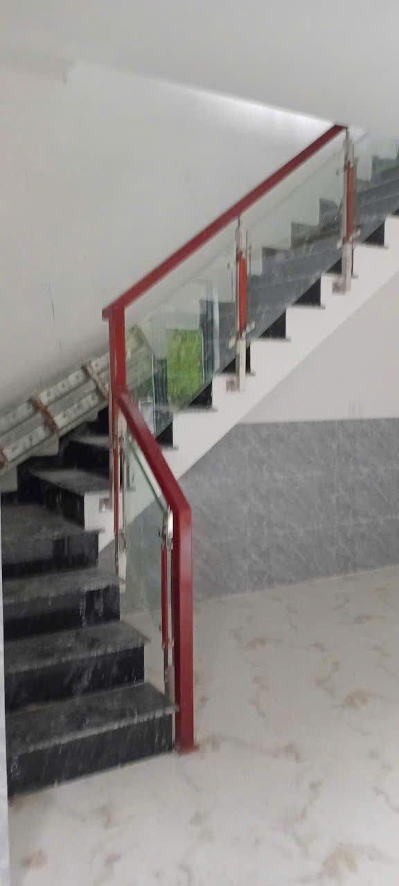 Nhà phố Hòa Khánh Nam 48m² giá 1.25 tỷ - Mới đẹp, đầy đủ tiện nghi!