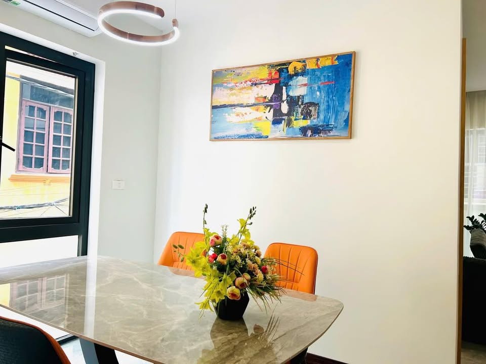 Căn hộ chung cư Ngọc Thụy 2PN giá 10 triệu - Full nội thất, vào ở ngay!