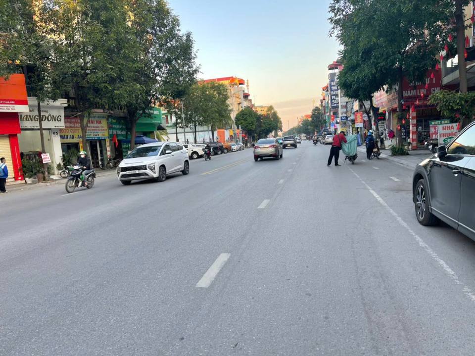 Bán đất tặng nhà 2 tầng Trần Hưng Đạo, Bắc Ninh 86m² - Vị trí đắc địa, thu nhập ổn định!