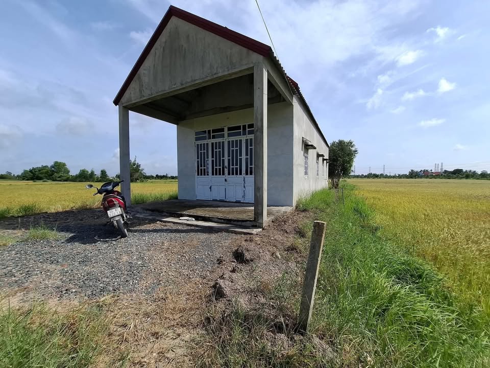 Đất nền Hòa Khánh Nam, Đức Hòa, Long An 3700m² giá chỉ 1.45 tỷ - Chính chủ bán gấp!