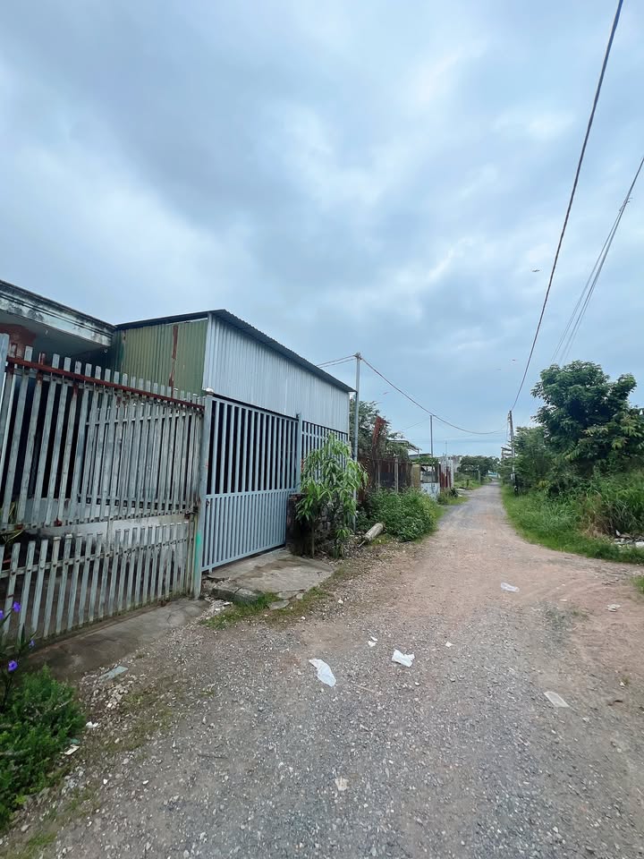 Nhà phố Giang Điền 150m² giá thỏa thuận - Gần chợ và trường học