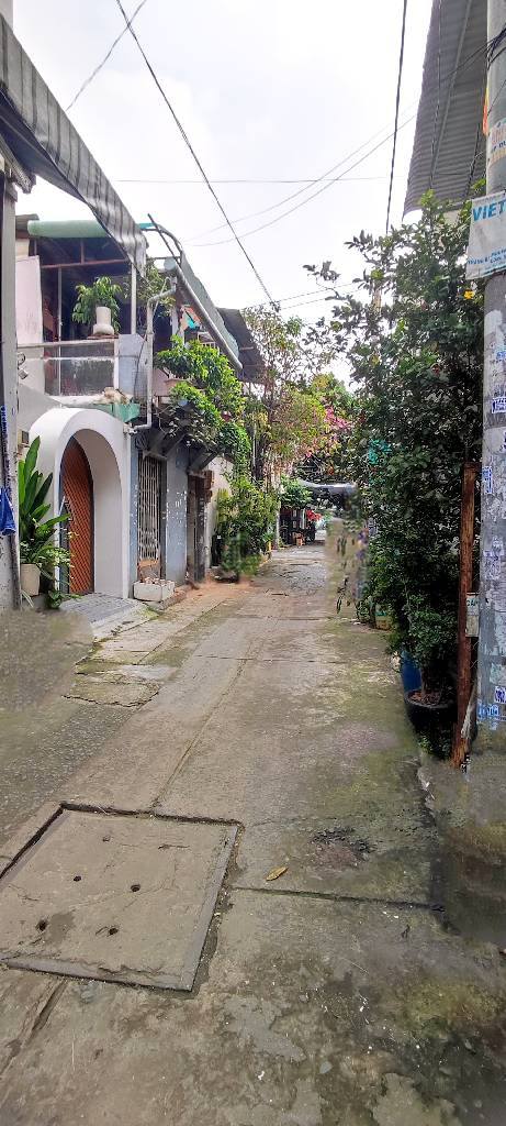 Nhà đẹp 2 tầng 80m² Bình Hưng Hòa giá 7 tỷ - Sát mặt tiền, hẻm xe hơi!