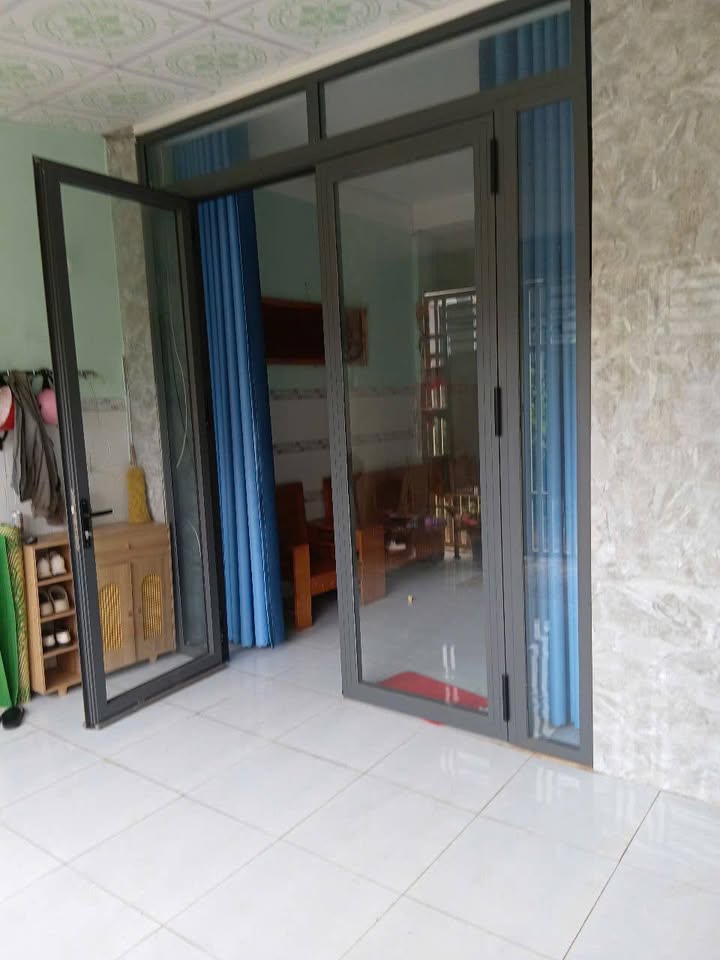 Nhà phố Tân Hòa, Buôn Ma Thuột 78m² giá 1.3 tỷ - Bán gấp, gần chợ đầu mối!