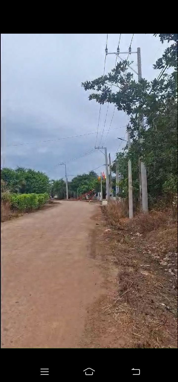 Đất nền Tiến Thành, Đồng Xoài 410m² giá 1.1 tỷ - Khu dân cư đông đúc, tiện ích xung quanh!