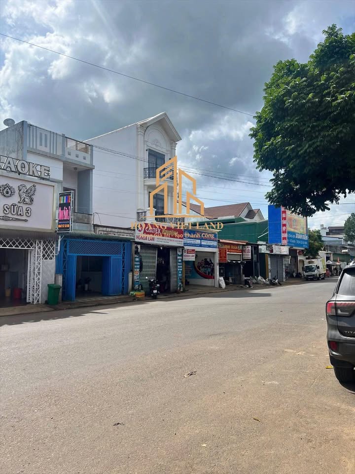 Nhà mặt tiền đường Y Moan, Buôn Ma Thuột 150m² giá 8.5 tỷ - Đầu tư sinh lời ngay!