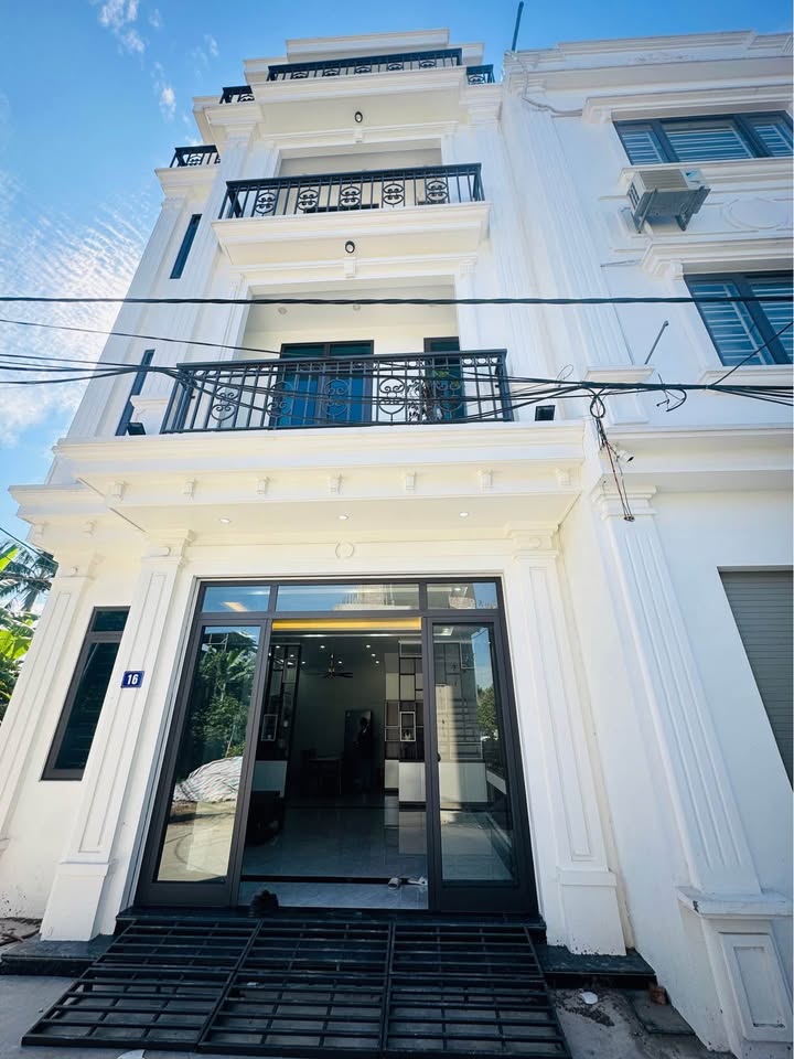 Nhà 4 tầng lô góc Vân Tra 62m² giá 4.2 tỷ - Ô tô vào nhà ngay!