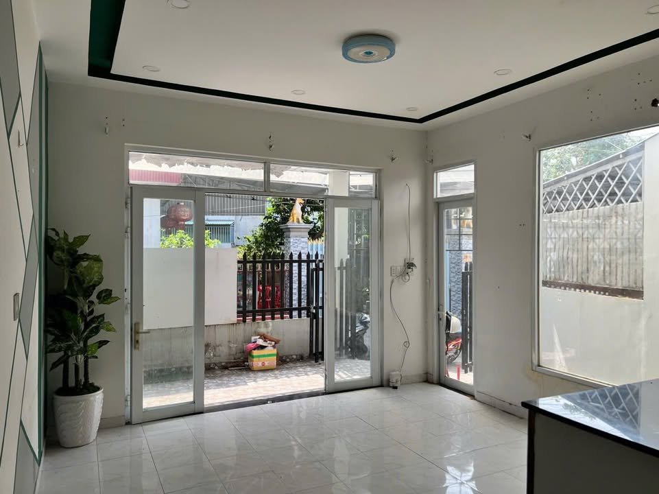 Nhà bán Phú Lợi Thủ Dầu Một 101m² giá 1.9 tỷ - Đầu tư sinh lời ngay!