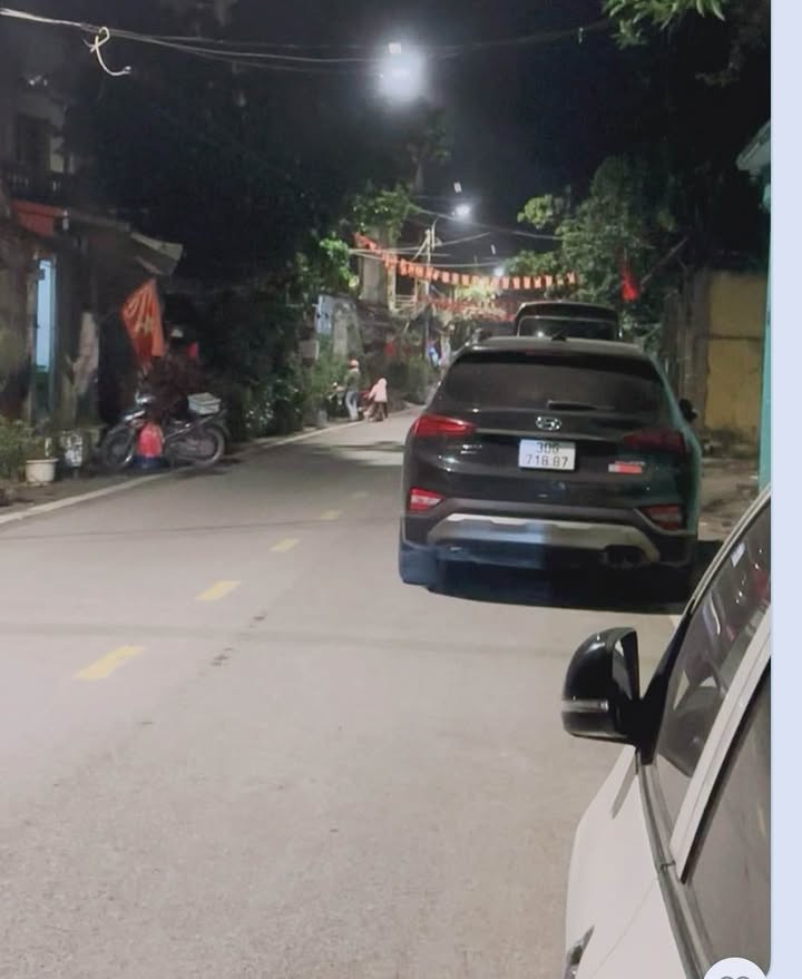 Nhà mặt phố Phù Sa, Sơn Tây 171m² - Kinh doanh sầm uất, giá thỏa thuận!