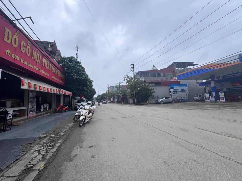 Đất mặt đường Trần Đăng Ninh 468m² giá 10 tỷ - Vị trí kinh doanh lý tưởng!