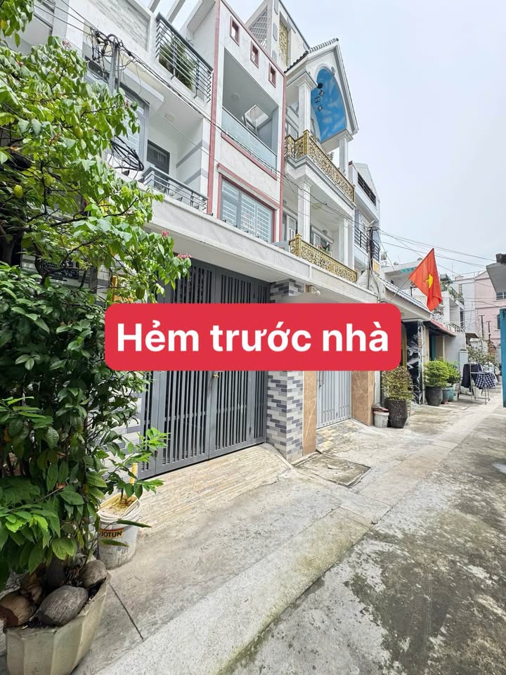 Nhà riêng Phước Long A 76m² giá 4.6 tỷ - Tiện xây mới gần Metro!