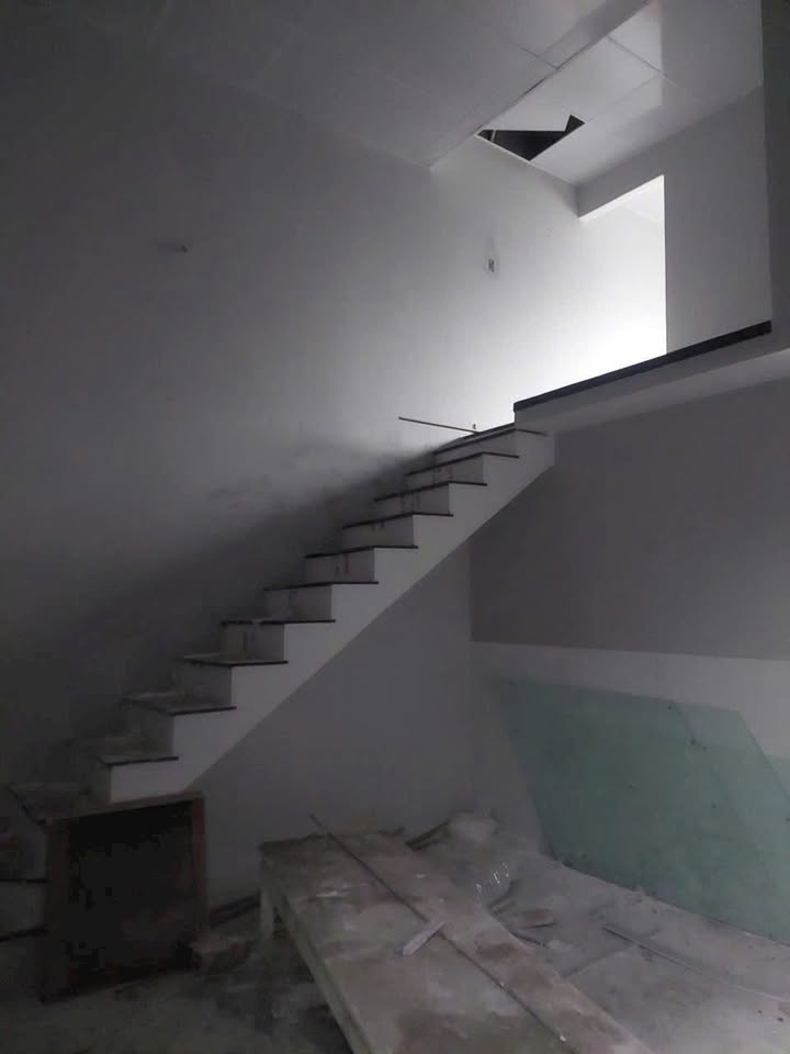 Nhà 3 lá Kiệt 202 Hoàng Văn Thái 57m² giá 1.25 tỷ - Vị trí đắc địa không ngập lụt!