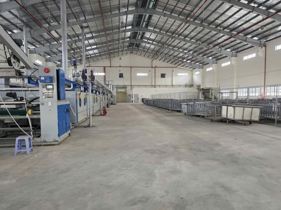 Xưởng KCN Tân Tạo A Bình Tân 3.800m² giá 32 tỷ - Sổ đỏ chính chủ, đóng thuế đến 2050!