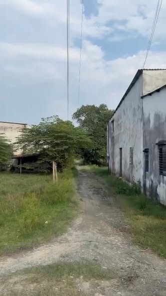 Nhà cấp 4 mặt tiền Tỉnh Lộ 8, Củ Chi 126m² chỉ 2.1 tỷ - Cơ hội đầu tư tuyệt vời!