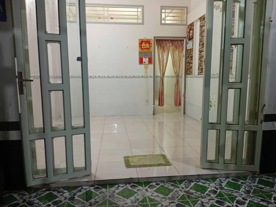 Nhà cho thuê hẻm 7A9, đường Nguyễn Văn Linh, 72m² giá 4.5 triệu - Gần trung tâm Cần Thơ!