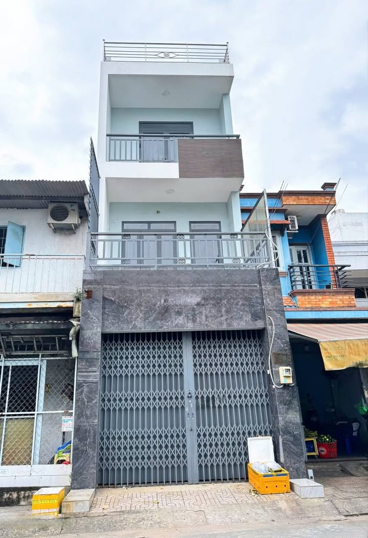 Nhà thuê mặt tiền đường Miếu Bình Đông, quận Bình Tân - Diện tích 96m², giá chỉ 20 triệu/tháng!