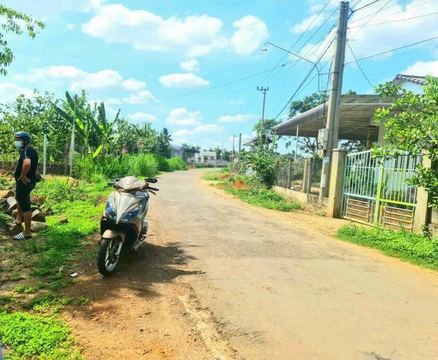 Đất mặt tiền kinh doanh tại phường Ea Kao, Buôn Ma Thuột 340m² - Giá chỉ 1.55 tỷ!