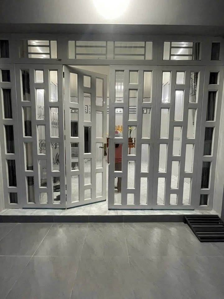 Nhà phố Trần Hưng Đạo, Bình Đức 73m² giá 1 tỷ - Cơ hội sở hữu ngay!